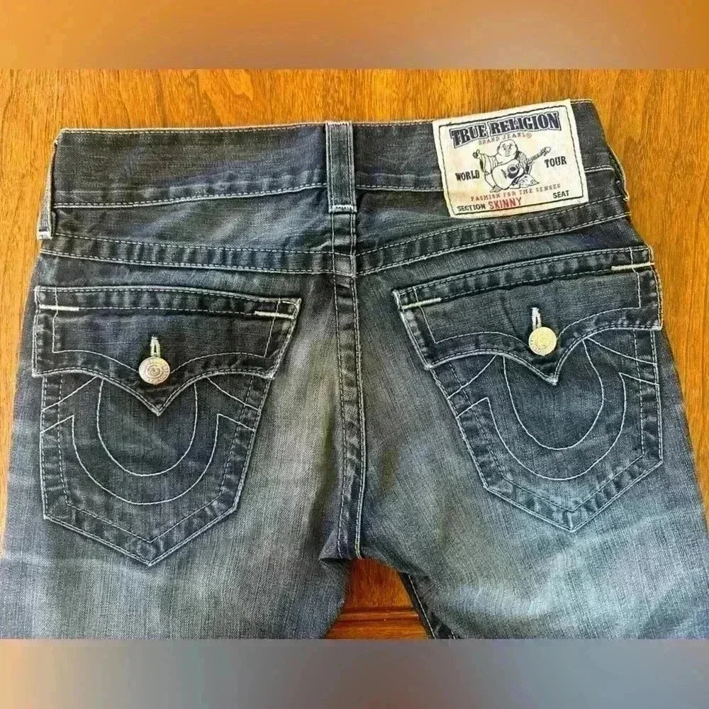 True Religion “Skinny” With Flap Jeans With Distressing And Patches Size 28 EUC!